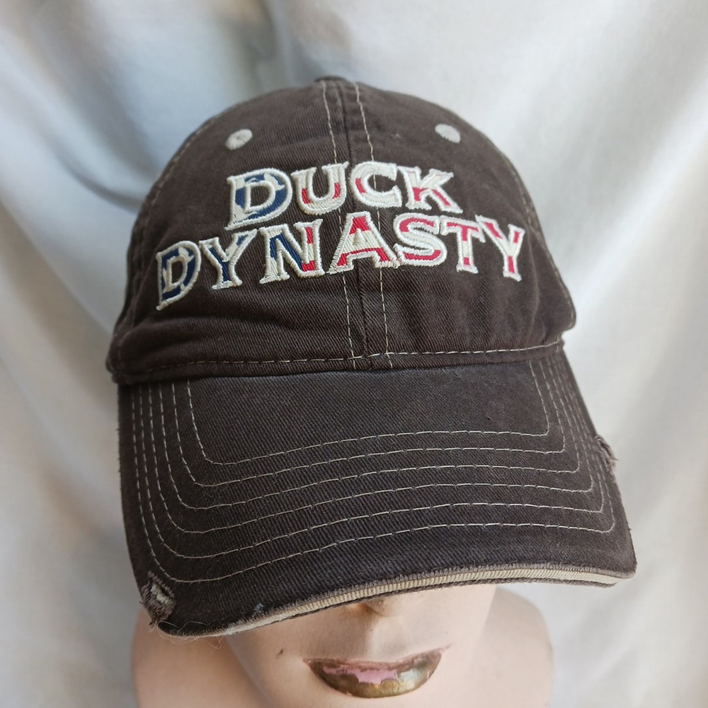 Duck Dynasty Brown Embroidered Trucker Hat Leather Strap